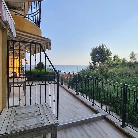 Villa Nomad * Balchik